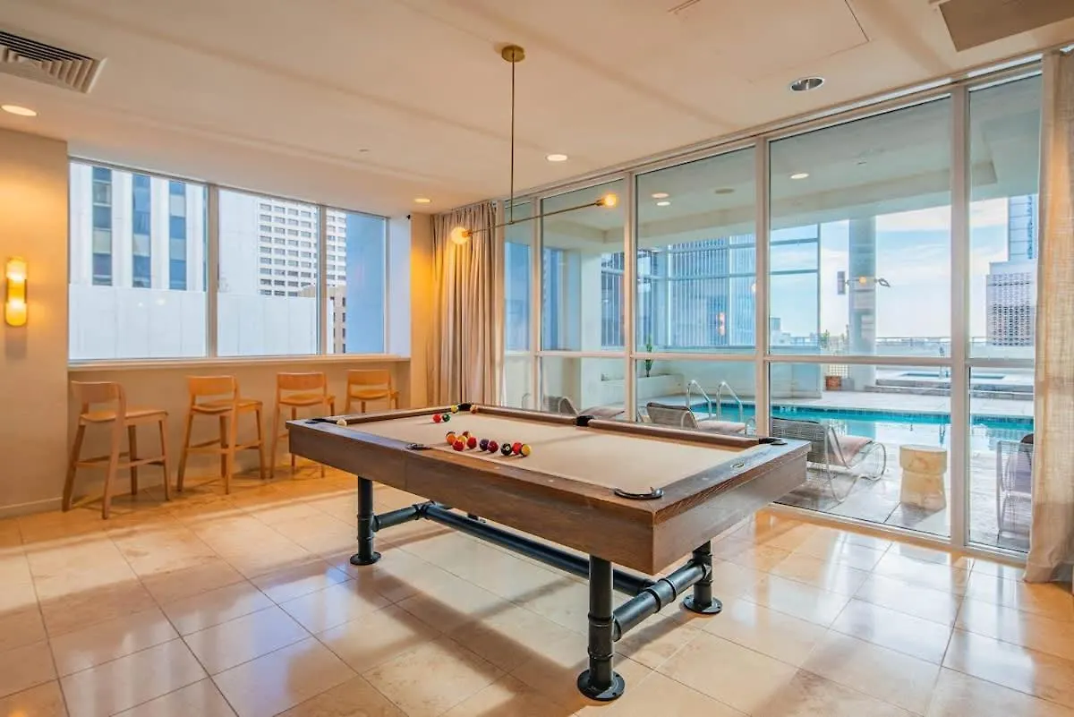 Elegant 28Th Floor High Rise, Gym, Parking, Pool, Golf Lejlighed Phoenix